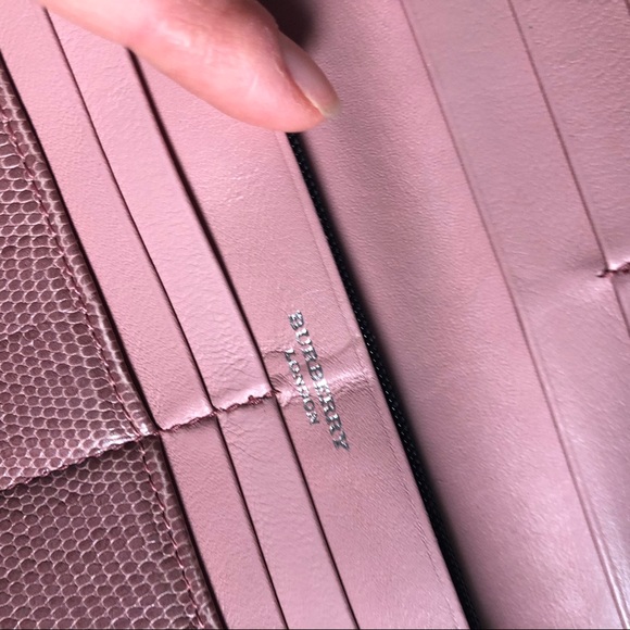 Burberry Wallet - Picture 4 of 8